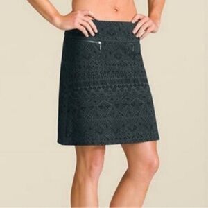 Athleta Cassava Strata Skirt Gray Pattern Casual- size XS